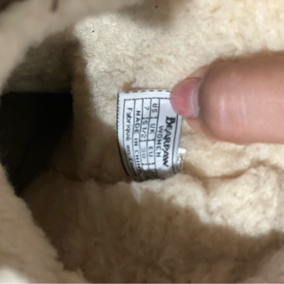 BearPaw Boshie Chestnut Distress - Picture 6 of 7